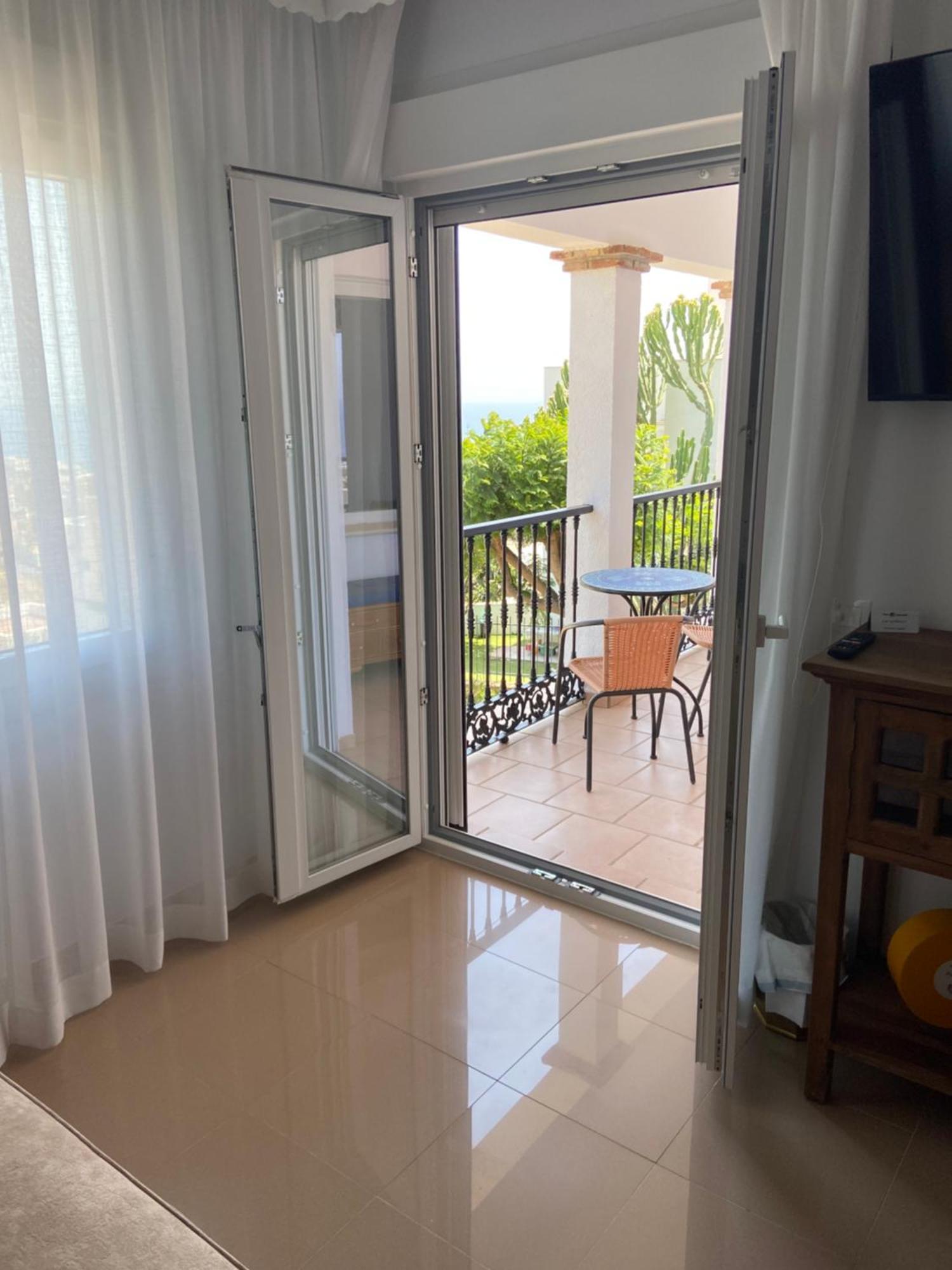 Cariad Boutique Bed & Breakfast La Cala Del Moral Exterior foto