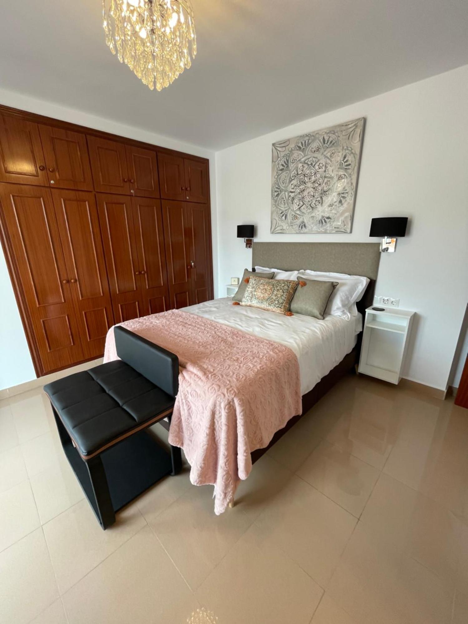 Cariad Boutique Bed & Breakfast La Cala Del Moral Quarto foto